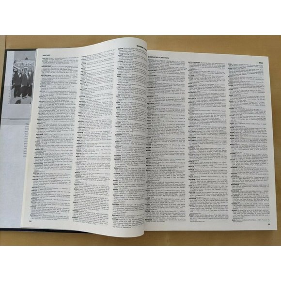 United States Marine Corps League Semper Fidelis Membership Directory 2002 Book - Picture 5 of 8